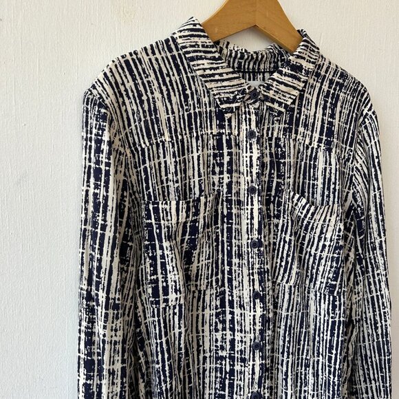 ANTHROPOLOGIE Holding Horses Blouse Womens Size 4 Button Front Collared - Picture 2 of 6